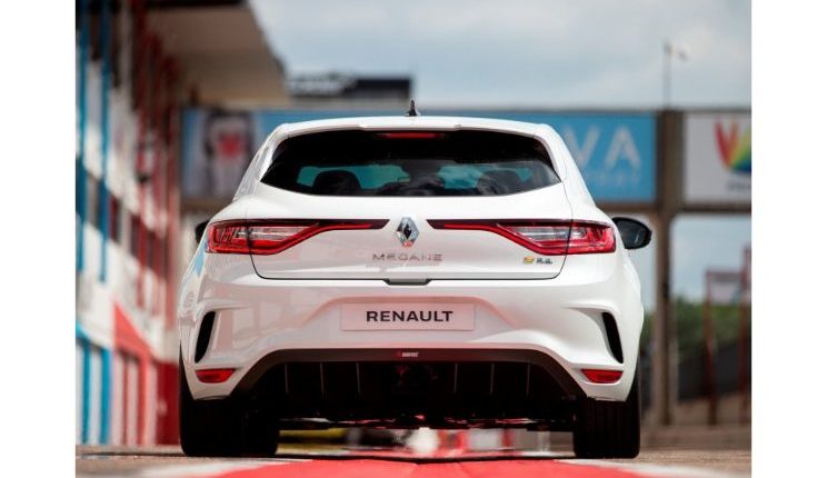 Renault-Megane_RS_Trophy-R-2020-1600-15