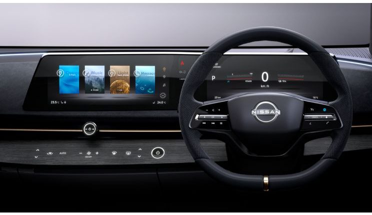 Why-Nissan-said-no-to-a-tablet-1