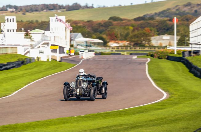 Bentley Blower تعود إلى عالم السباقات من بوابة سيارة  Car Zero